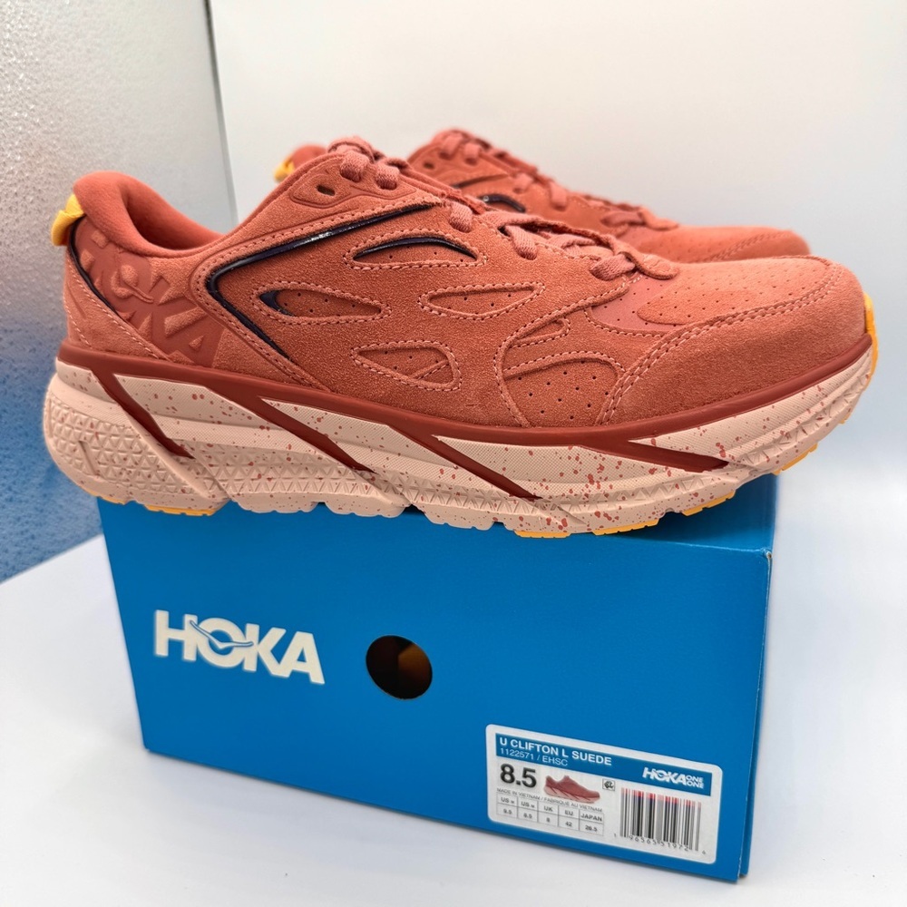 NWT Hoka Clifton L Suede Sneakers Earthenware Hot Sauce Red Brown Unisex Leather